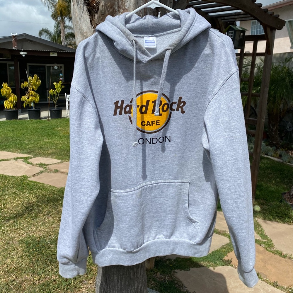 Pull over sweatshirt